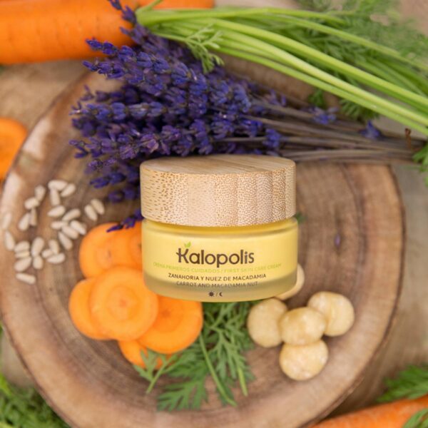 crema nutritiva y regeneradora natural